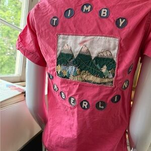 Incredible Pink Vintage Camp/Bowling Shirt Embroidered Mountains - Size Small